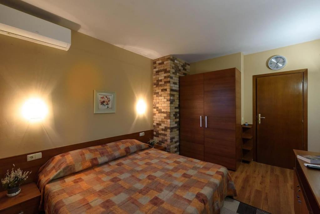 Cosy Room In The Center Of בנסקו מראה חיצוני תמונה